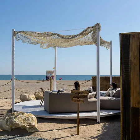 Oasis Village Eforie Nord Отель Эфорие-Суд