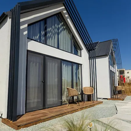 Oasis Village Eforie Nord אפורי סוד